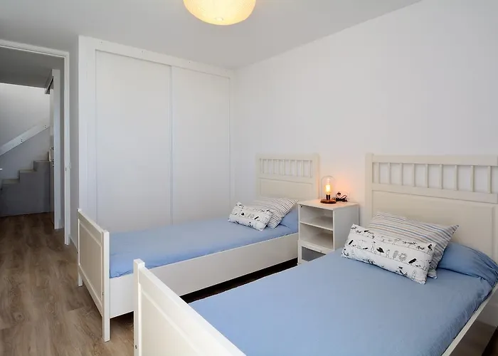 Villa Sunrise Private Pool By Pvl Puerto del Carmen (Lanzarote)